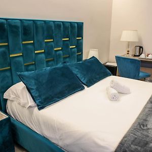 Habitación Grande con Cama King